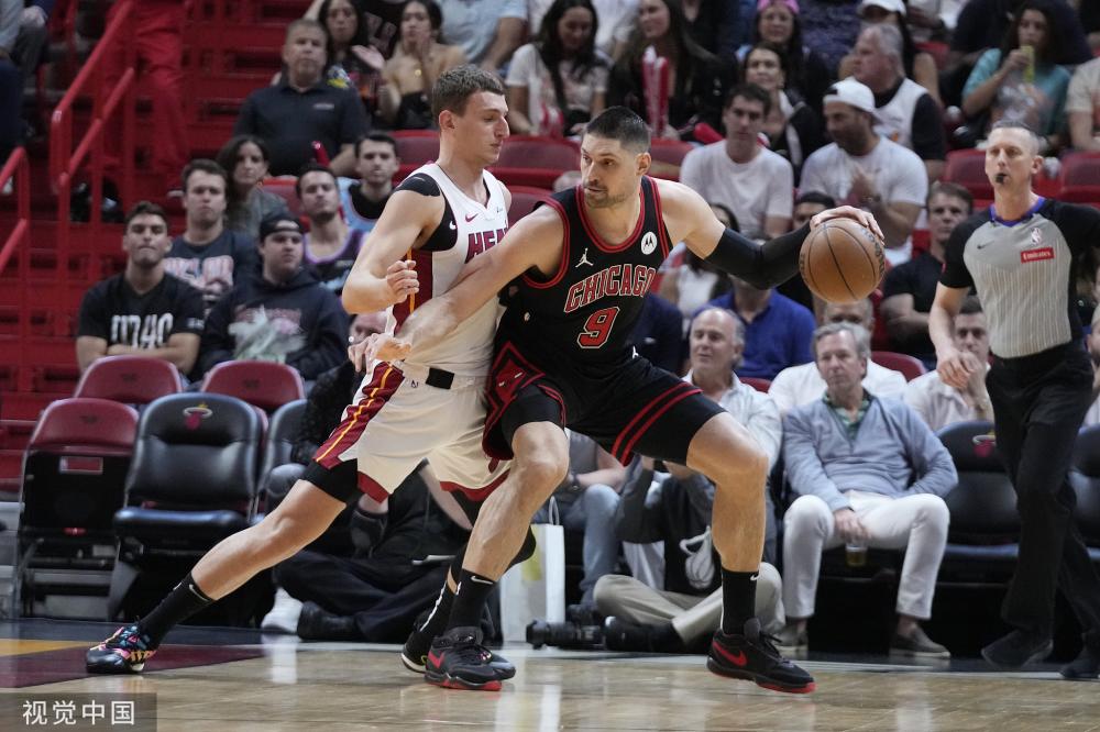 在足球界 在足球界