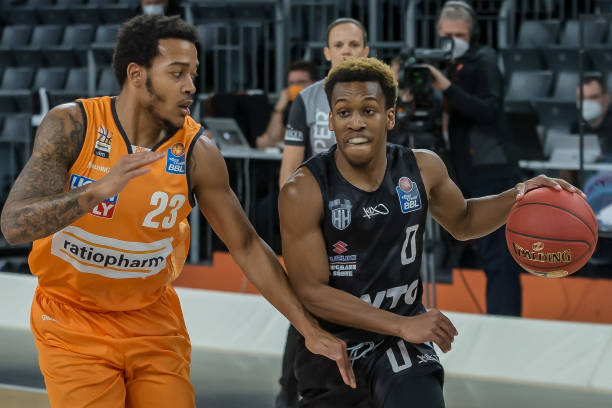 攻榜单上留 攻榜单上留