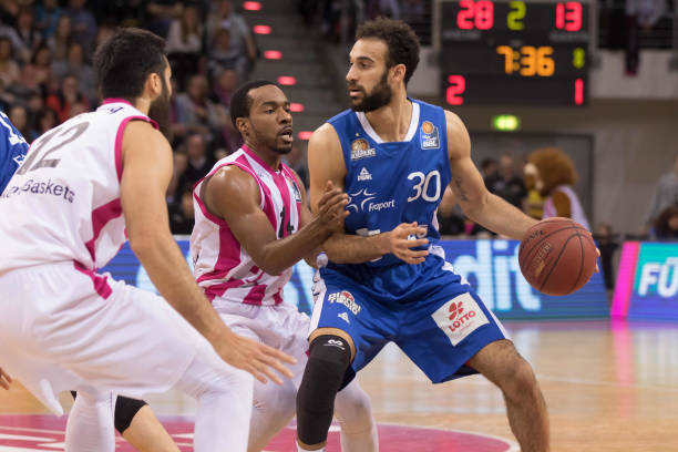 特别关注理 特别关注理